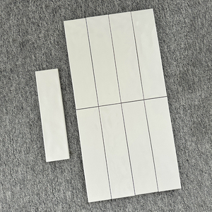 Carreaux de métro blancs brillants et vernissés 75x300 pour intérieur, salle de bain, cuisine, café - Product Image 4
