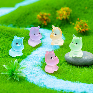 Figuras Miniatura Luminosas DIY para Jardín, Acuario, Decoración de Fiestas, Animales de Resina que Brillan en la Oscuridad, Manualidades de Rinoceronte, Adornos de Figuritas - Product Image 2