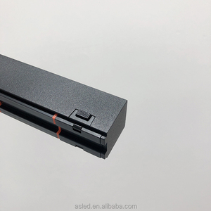 Rail magnétique ultra-mince monté en surface, système de piste intelligent DC48V, lumières magnétiques, lumière de piste d'inondation diffuse 12W 24W 30W - Product Image 4