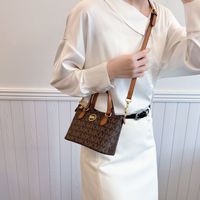Bolsos de Diseñador de Marca Famosa para Mujer 2026, Bolsos de Lujo Portátiles con Cierre y Decoración de Letras, Estilo Moderno