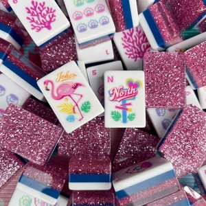 Maßgefertigtes 4-Spieler-Schicht-Acryl-Mah-<span class=keywords><strong>Jong</strong></span>-Spielset mit amerikanischen Mahjong-Steinen – Juego <span class=keywords><strong>de</strong></span> Acrylic Mahjong Brettspielset - Product Image 1