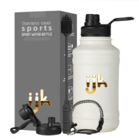 Bouteille d'eau de sport en acier inoxydable à paroi unique de 2,2 L Bouteille d'eau de gymnastique brevetée d'un demi-gallon avec logo personnalisé pour la rentrée des classes