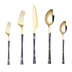 Ensemble de couteau, fourchette et cuillère en acier inoxydable Pei Jiale, 6 pièces, manche en marbre, durable, pour la maison, steak, repas occidentaux, emballage cadeau - Product Image 5