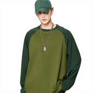 T-shirt da uomo girocollo a maniche lunghe raglan in cotone 100% da 270 grammi, vestibilità ampia, stile retrò, tinta unita con patchwork a contrasto - Product Image 1