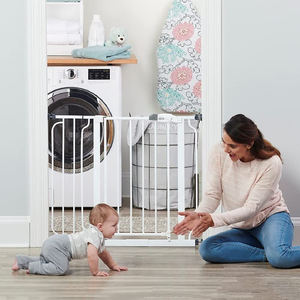Barrière en métal pliante <span class=keywords><strong>pour</strong></span> <span class=keywords><strong>chien</strong></span>, grande et longue, sans perçage <span class=keywords><strong>pour</strong></span> la maison. - Product Image 2