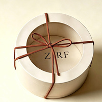 Boîte à biscuits personnalisée en forme de cylindre pour emballages cadeaux de chocolat avec fenêtre transparente en PVC