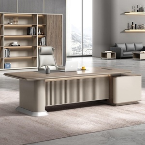 โต๊ะผู้บริหารทันสมัยพร้อมชั้นวางหนังสือดีไซน์ใหม่ประกอบง่ายแผงเฟอร์นิเจอร์ไม้โต๊ะประธานทันสมัย - Product Image 2