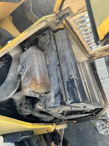 DYNAPAC CC422 d'occasion rouleau compresseur vibrant à double tambour machine de compactage originale bon marché à vendre - Product Image 4