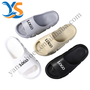 Claquettes personnalisées OEM/ODM avec logo pour hommes, claquettes de sport personnalisées avec logo personnel pour femmes, claquettes en EVA - Product Image 3