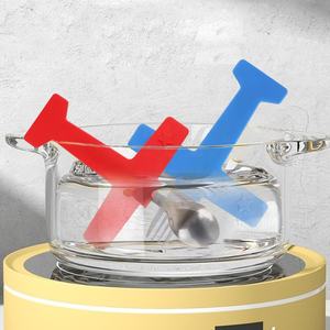 2 pièces/ensemble fourchette cuillère en acier inoxydable avec poignée en silicone en forme d'<span class=keywords><strong>avion</strong></span> pour les enfants - Product Image 1