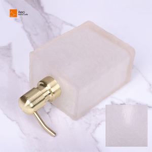 <span class=keywords><strong>Dispensador</strong></span> <span class=keywords><strong>de</strong></span> jabón con textura <span class=keywords><strong>de</strong></span> glaciar <span class=keywords><strong>de</strong></span> resina colorida <span class=keywords><strong>de</strong></span> alta calidad con bomba dorada, botella <span class=keywords><strong>de</strong></span> emulsión táctil y sensación <span class=keywords><strong>de</strong></span> <span class=keywords><strong>roca</strong></span> para uso en hoteles - Product Image 5