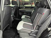 Подержанный автомобиль Volkswagen Teramont X 380TSI, 2024 года, механическая коробка передач, 4x4, комплектация Longxiang, пробег 3000 км, черный цвет кузова