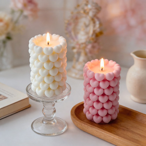 Bougie parfumée en forme de cœur 3D, multicolore, coulée à la main, pour la décoration de centre de table - Product Image 4