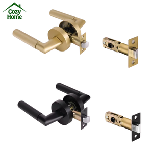Maniglie per Porte di Design Italiano in Lega di Zinco Massiccia, Maniglie Quadrate e Serrature Zigrinate per Porte in Legno - Product Image 2