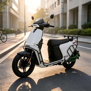 Scooter électrique à deux roues à économie d'énergie, moteur 4000W, 80 km/h, avec batterie lithium amovible 40Ah, étanche IP65 - Product Image 1