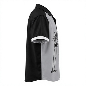 Chemise d'été noire et blanche tendance avec imprimé graphique tropical et poche élégante - Product Image 5
