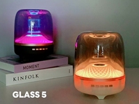 Altavoz inalámbrico portátil de gran venta 2025 con Subwoofer de cristal transparente de sonido envolvente RGB para uso de teléfono móvil de cine en casa