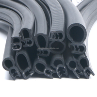 Bandes d'étanchéité d'armoire EPDM, boîte de distribution Bandes d'étanchéité composites en fil d'acier, bandes d'étanchéité en mousse en forme de U