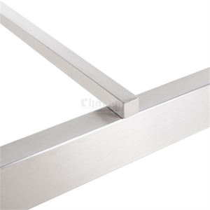 स्टेनलेस स्टील आउटडोर पैटियो गार्डन डाइनिंग टेबल और कुर्सी फर्नीचर सेट - Product Image 5