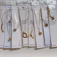 Collier en Acier Inoxydable de Gros pour Femmes, Bijoux de Mode Pas Chers avec Zircons Mélangés Lettre et Animal
