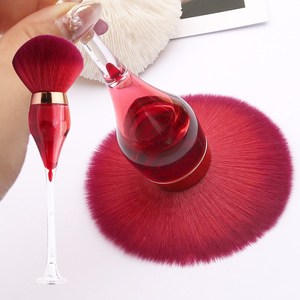 Brosse de nettoyage pour poussière d'ongles style vin rouge, en nylon doux avec manche en plastique, pour salon de manucure - Product Image 2