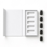 Boîte cadeau rigide magnétique blanche avec logo personnalisé, 5 emplacements, insert en EVA, boîte d'emballage pour flacons cosmétiques en verre ambré pour soins de la peau