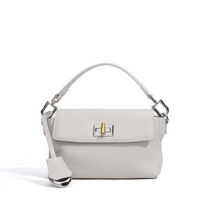 सभी मौसमों के लिए मिनी काले वास्तविक काउटबॉडी मैसेंजर हैंडबैग सभी मौसमों के लिए विंटेज शैली - Product Image 6