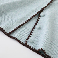 Cardigan en tricot pour femme avec col écharpe contrastant, nouveau design unique et jeune pour l'automne-hiver, modèle 2610-33b