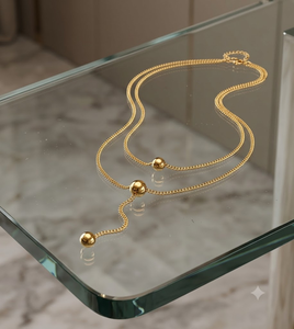 Colliers élégants à plusieurs niveaux, ornements de cou en argent plaqué or à double brin avec chaînes de longueurs irrégulières - Product Image 1