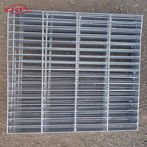 Durable Square Carbon Steel Alloy Hot Dip Galvanized Grating Water Resistant Anti-Corrosion for Parking Lot Bridge Car Ditch - Product Image 1