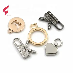 High-end custom Small brand logo engraved pendant custom metal charm jewelry tags engraved brand logo pendant for jewelry