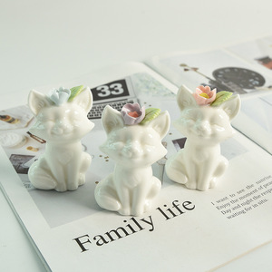Export Creative White Porcelain <strong>Fox</strong> Ornaments Handmade Pinch Flower Mini Fragrant Home <strong>Decorations</strong> Modern Simple Design Wedding - Product Image 1