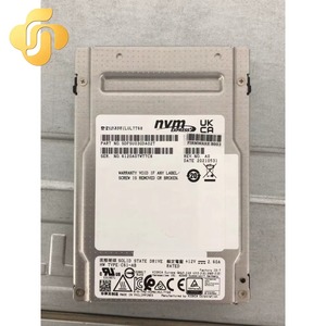 CD6 KCD61LUL7T68 7.68TB U.<span class=keywords><strong>2</strong></span> NVMe PCIe 4.0 SSD d'entreprise - Product Image 3