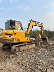 Excavadoras de cadenas Yanmar XE60 XE60DA con motor, 6 toneladas de peso operativo, incluye bomba de motor, excavadoras usadas para roca pequeña - Product Image 2