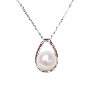 Collier élégant en perles d'eau douce naturelles rondes, finement taillées, brillantes et à haute luminosité, pour femme, idéal pour le quotidien et les banquets. - Product Image 1