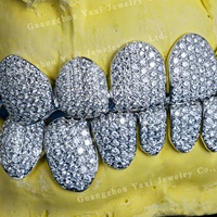 Grillz Hip Hop Personnalisé de Haute Qualité avec Moissanite Taille Brillant, en Argent S925, Or Massif 10K 14K 18K, Certifié par une Tierce Partie, Micro