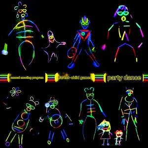 Bâtons lumineux phosphorescents en lot de 100, nouveauté, bracelets LED thérapeutiques pour fêtes, festivals, mariages, bâtons lumineux du Poisson d'avril – Vente chaude - Product Image 5