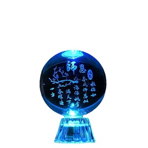 ลูกบอลคริสตัลแก้วตกแต่งตั้งโต๊ะ สลักลายภายใน หลายสี เรืองแสง ของตกแต่งบ้าน ของขวัญสำหรับสาวๆ - Product Image 5