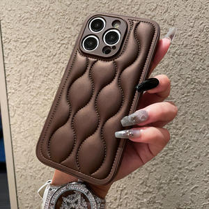 <span class=keywords><strong>Coque</strong></span> de téléphone en cuir ondulé <span class=keywords><strong>beige</strong></span> tendance pour femme, étui en TPU pour <span class=keywords><strong>iPhone</strong></span> 17 16 15 <span class=keywords><strong>Pro</strong></span> <span class=keywords><strong>11</strong></span> 12 13 14 - Product Image 4