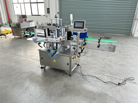 Machine d'étiquetage double face multifonctionnelle pour contenants en plastique carrés