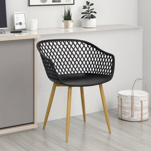 Chaise de salle à manger moderne en <span class=keywords><strong>plastique</strong></span> <span class=keywords><strong>noir</strong></span> avec pieds en métal design creux pour les loisirs terrasse jardin chambre salon bureau utilisation parc salle de sport - Product Image 2