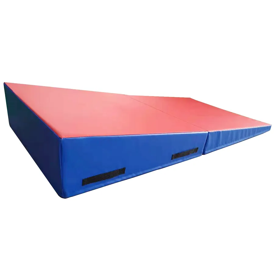 Gym Equipment Sensory Training Soft PVC Gymnastics Tumbling Triangle Sloped Folding Mats