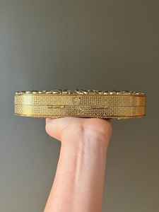 กระเป๋าคลัทช์เรซิ่นทันสมัยสำหรับผู้หญิง ด้วยวัสดุที่ทนทาน ดีไซน์น้ำหนักเบา และการตกแต่งที่หรูหรา เหมาะสำหรับงานปาร์ตี้ - Product Image 3