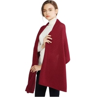 Écharpe d'hiver de mode de couleur unie en gros pour les femmes accessoires chauds tricotés avec taille et marque personnalisées