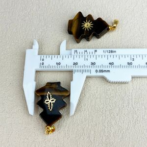 Nouveau Pendentif Charme Arbre de Noël Sculpté en Cristal Naturel Œil de Tigre Plaqué Or 18K, Créatif et Mignon, Cadeau Bijoux Tess Unisexe - Product Image 3