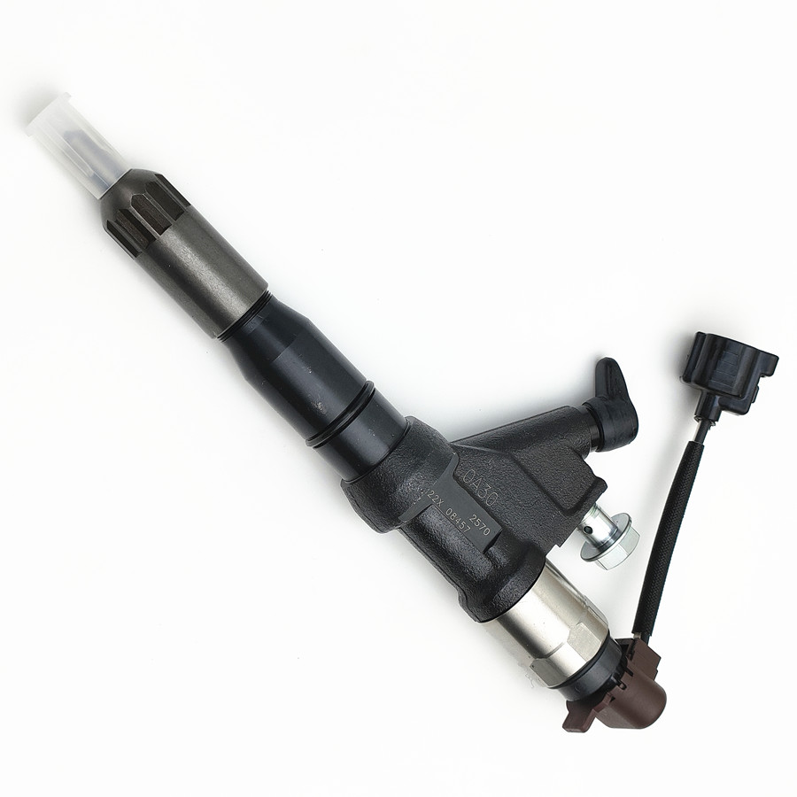 Common Rail Injector 295050-2570 Diesel Injector 23670-E0A30 for HINO