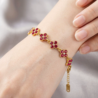 Bracelet Trèfle Luxe Léger en Gros, Bracelet Tennis Zircon Rose Doux en Acier Inoxydable Plaqué PVD
