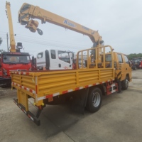 Camion grue montée sur châssis JMC Double Cab 3,2 tonnes XCMC, moteur Kohler, 5 places, camion utilitaire de levage, moteur haute efficacité pour lignes électriques