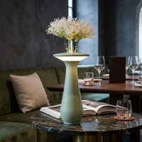 Lampe de table LED sans fil moderne rechargeable tactile IP54 pour extérieur, patio, salle à manger, étanche, portable, pour restaurant, mariage, décoration