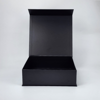 Boîtes cadeaux rigides en carton avec fermeture magnétique de luxe personnalisées, emballage cadeau magnétique en papier personnalisé